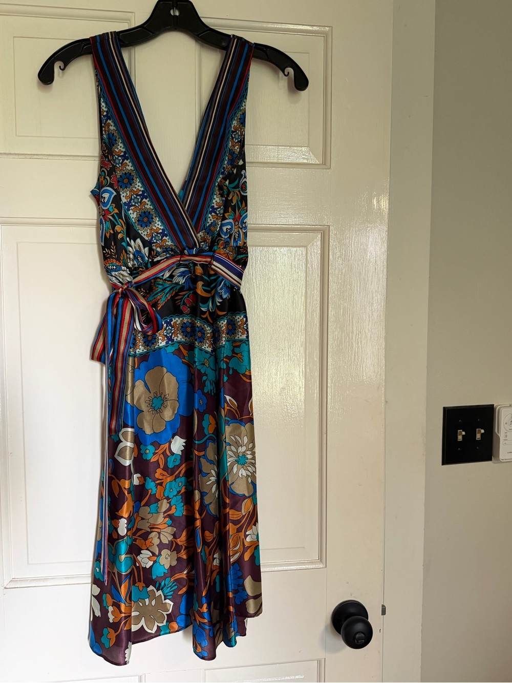 Floral V-Neck Wrap Midi Dress in Teal and Brown